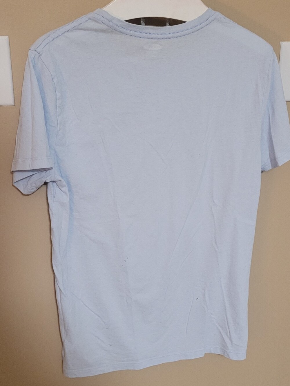 💚10 for $10💚 Bundle and save Pale Blue Crewneck Pocket Tee with Navy Print - Picture 4 of 6